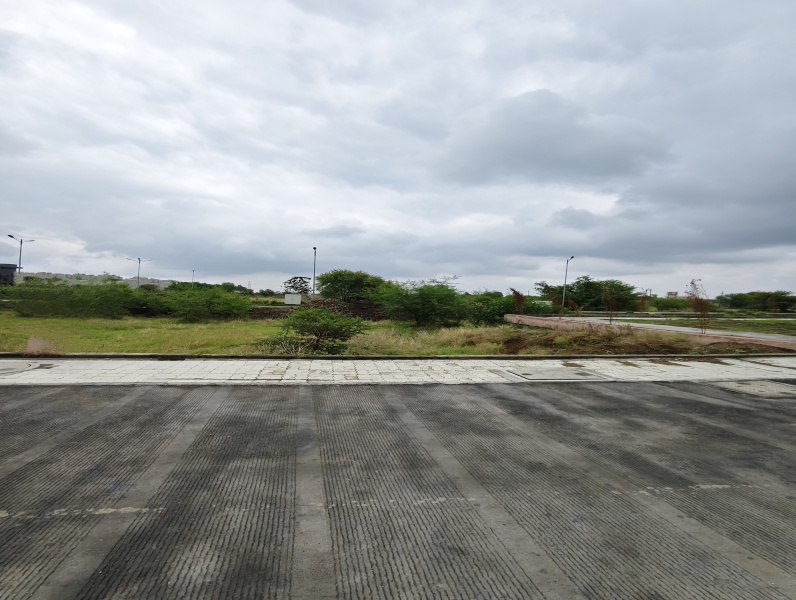  Residential Plot 1500 Sq.ft. for Sale in By Pass Road, Indore