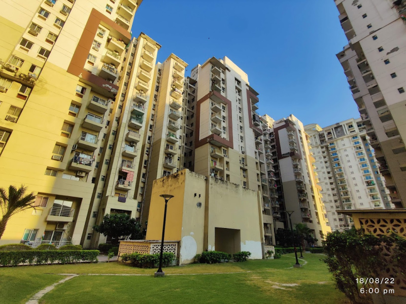 2 BHK Apartment 985 Sq.ft. for Sale in Sector 168 Noida