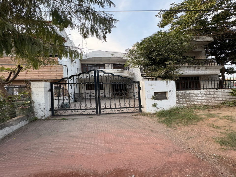 6 BHK 250 Sq. Yards House for Sale in Sector 12 Panchkula