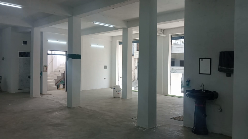  Warehouse 2045 Sq.ft. for Rent in Izzatnagar, Bareilly