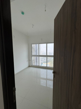 2 BHK Flat for Sale in Western Express Highway, Malad East, Mumbai