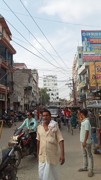  8400 Sq.ft. Commercial Shop for Rent in Pokharia, Begusarai