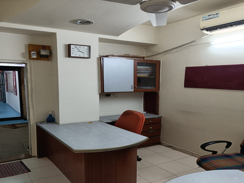  Office Space 110 Sq.ft. for Rent in Satellite, Ahmedabad