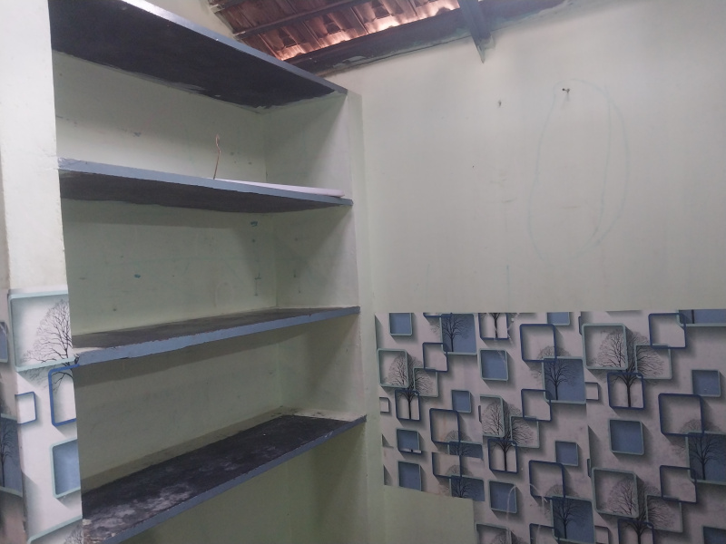 2 BHK House 1800 Sq.ft. for Sale in Kanakkampalayam, Tirupur
