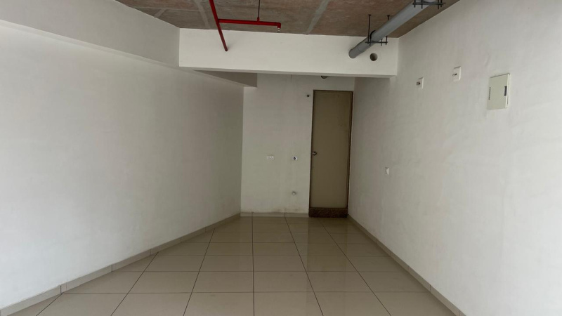  Commercial Shop 716 Sq.ft. for Sale in Shela, Ahmedabad