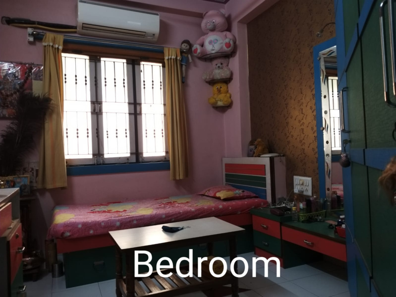 2 BHK Apartment 1000 Sq.ft. for Sale in 100 Ft Ring Road, Ahmedabad