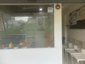 Office Space for Rent in 100 Ft Ring Road, Ahmedabad