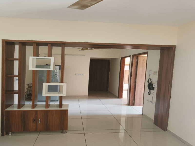 3 BHK 1505 Sq.ft. Apartment for Rent in Shela, Ahmedabad