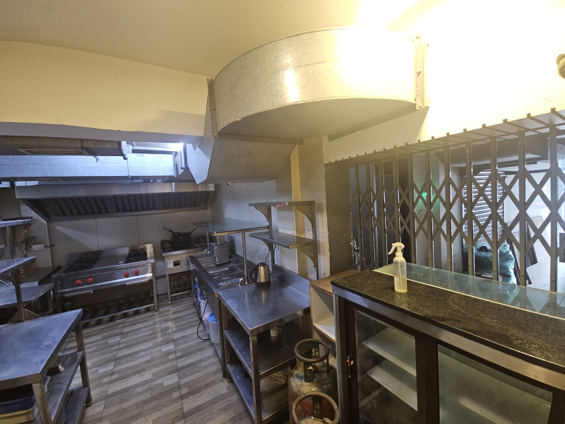  Hotels 700 Sq.ft. for Sale in Kandanchavadi, Chennai