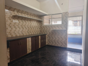 2 BHK Flat for Rent in Old Madras Road, Bangalore