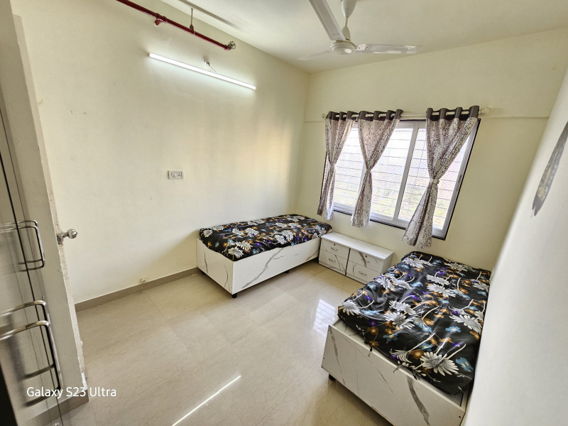 2.5 BHK Apartment 550 Sq.ft. for PG in Kandivali East, Mumbai