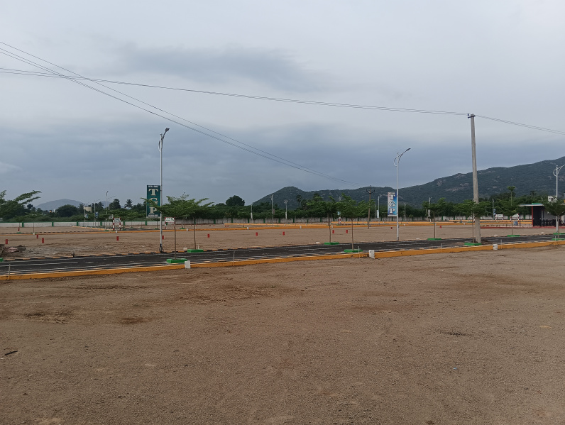  1200 Sq.ft. Residential Plot for Sale in Ussoor, Vellore