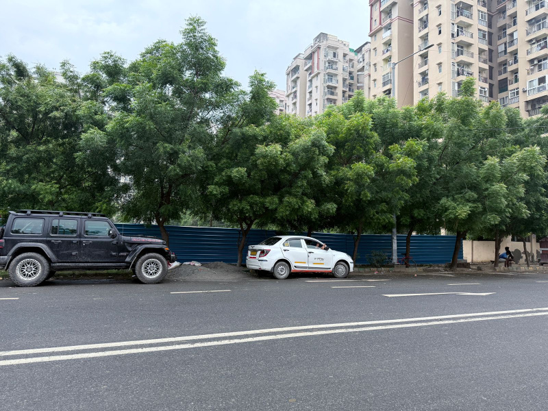  Residential Plot 110 Sq.ft. for Sale in Sector 76 Noida
