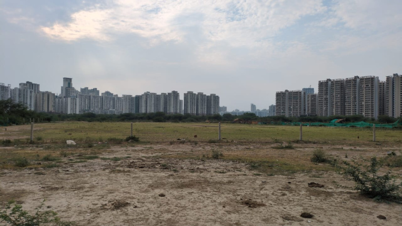  777 Sq. Yards Commercial Land for Sale in Sector 103 Gurgaon