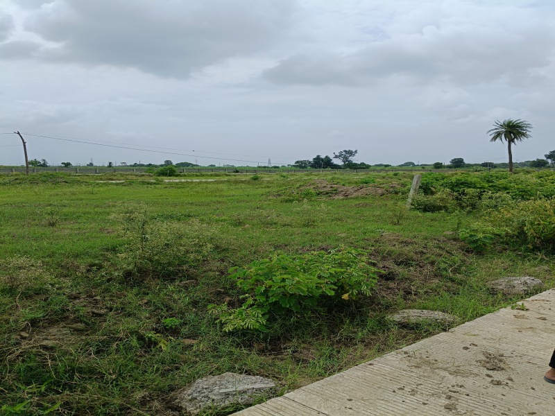  Residential Plot 656 Sq.ft. for Sale in A B Road, Indore