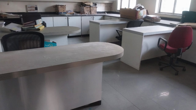  Office Space 1835 Sq.ft. for Sale in Camac Street Area, Kolkata