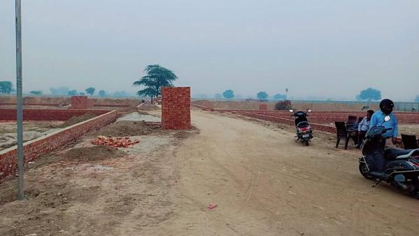  100 Sq. Yards Residential Plot for Sale in Rohta, Agra