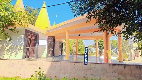  96 Sq. Yards Residential Plot for Sale in Rohta, Agra