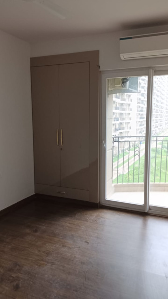 3.5 BHK Apartment 1400 Sq.ft. for Rent in Sector 150 Noida