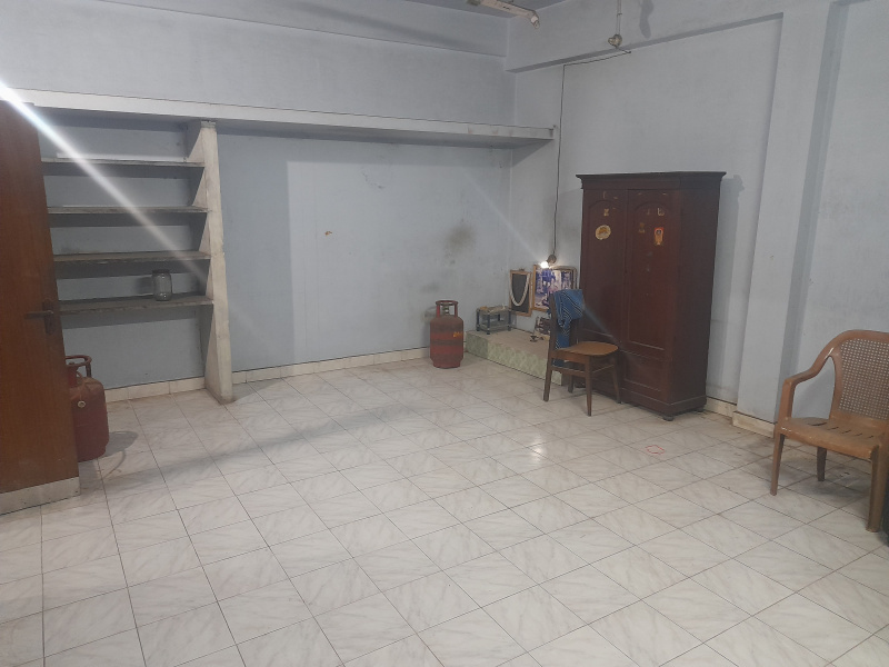  Warehouse 300 Sq.ft. for Rent in Vilakkuthoon, Madurai