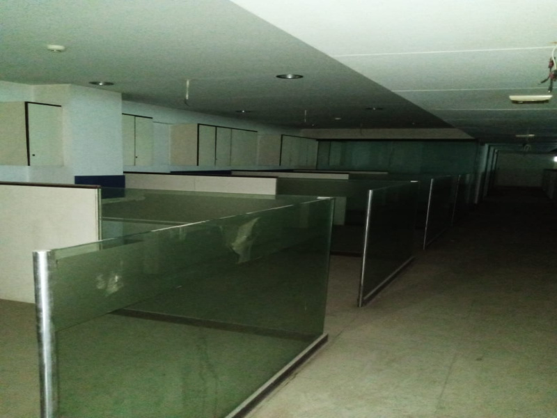 Office Space 13950 Sq.ft. for Rent in Prahlad Nagar, Ahmedabad