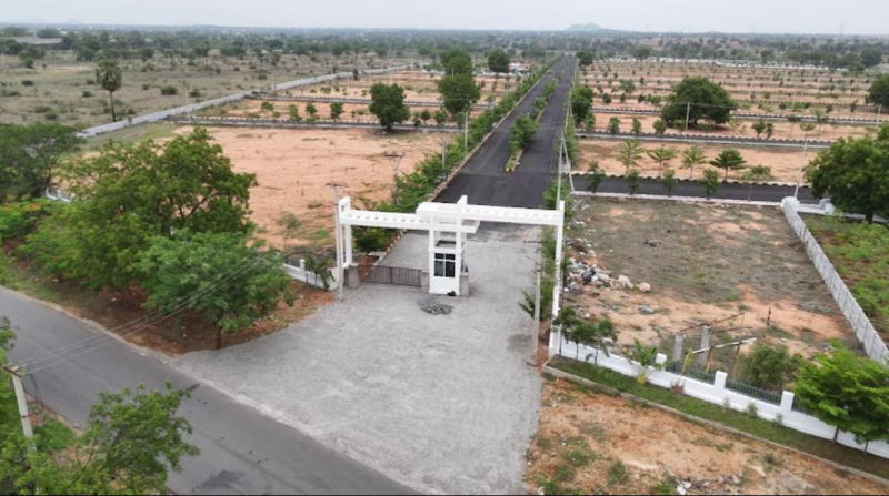  2800 Sq.ft. Warehouse for Sale in Choutuppal, Yadadri Bhuvanagiri