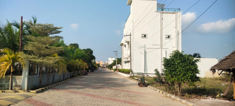  Residential Plot 1600 Sq.ft. for Sale in Red Hills, Chennai