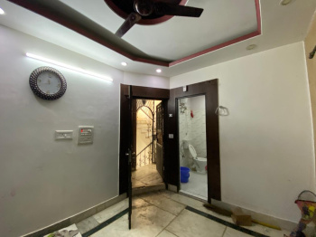1.5 BHK Builder Floor for Rent in Laxmi Nagar, Delhi