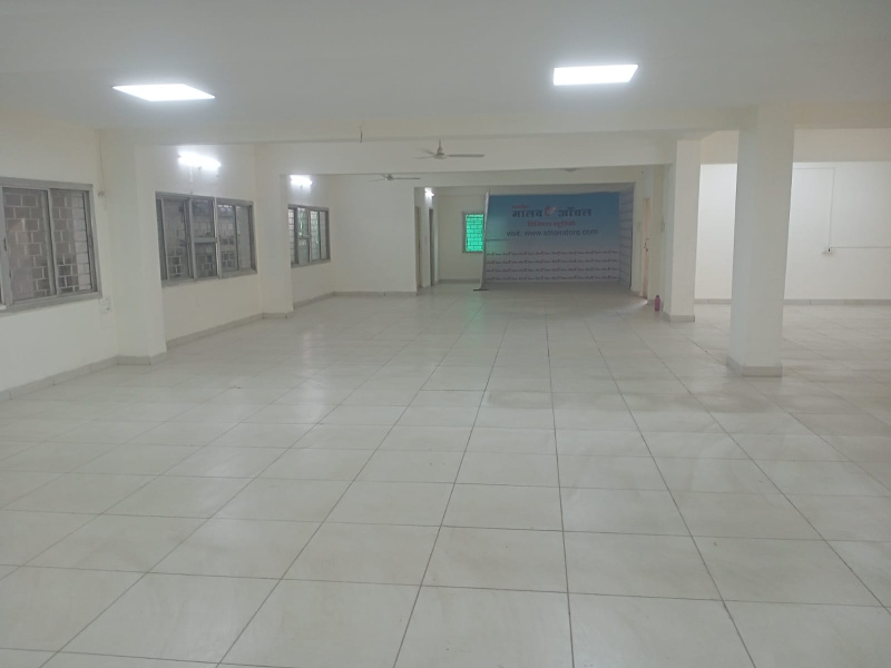  Office Space 6000 Sq.ft. for Rent in A B Road, Indore