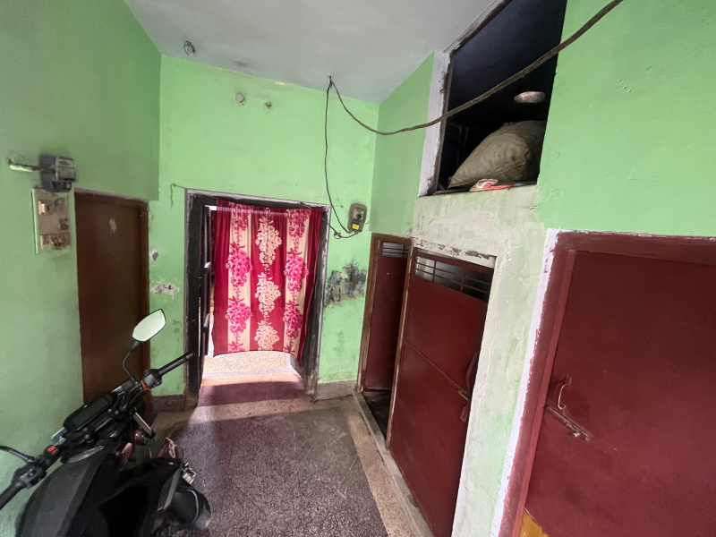 4 BHK House 1200 Sq.ft. for Sale in Qaziyara, Sitapur