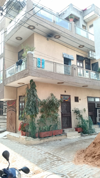 4 BHK House 450 Sq.ft. for Sale in Sector 104 Gurgaon