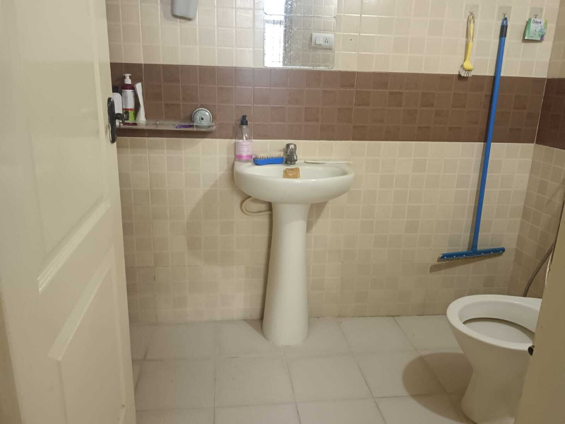 2 BHK 1300 Sq.ft. Apartment for Rent in Kudlu Gate, Bangalore