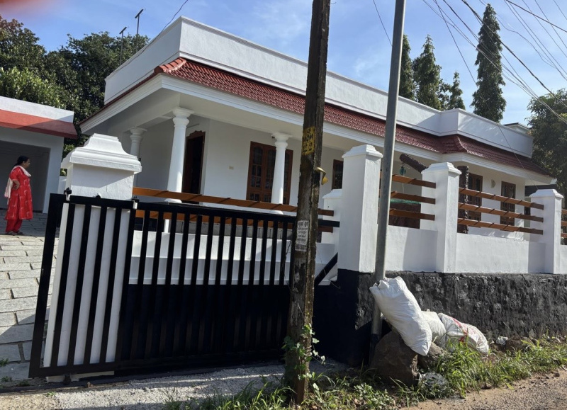 2.5 BHK House 2250 Sq.ft. for Rent in Kumaranalloor, Kottayam