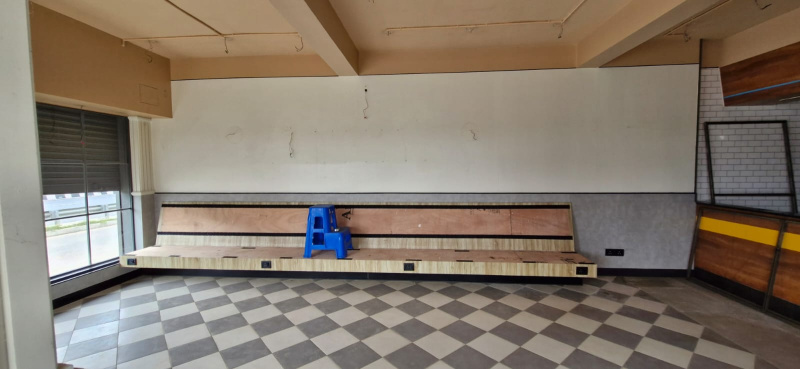  Showroom 600 Sq.ft. for Rent in Ambur, Vellore