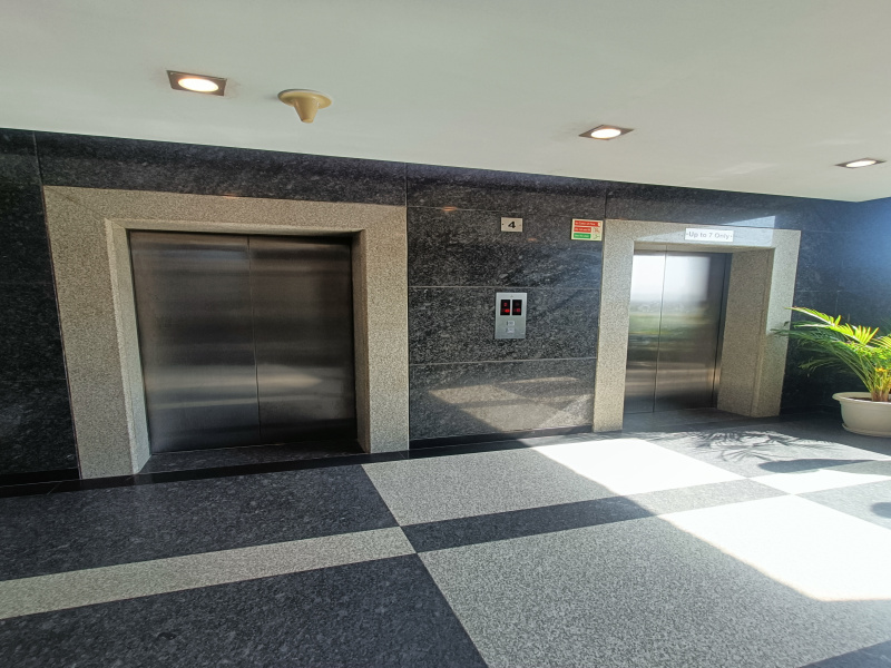  2500 Sq.ft. Office Space for Sale in Sohna Road, Gurgaon