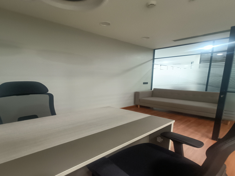  1400 Sq.ft. Office Space for Sale in Sohna Road, Gurgaon