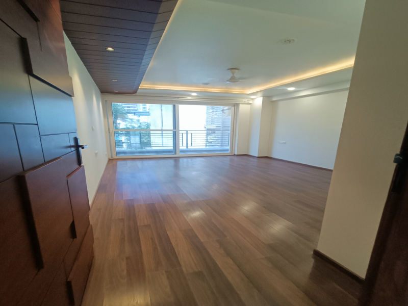 3.5 BHK 300 Sq. Yards Builder Floor for Rent in Sushant Lok Phase I, Gurgaon