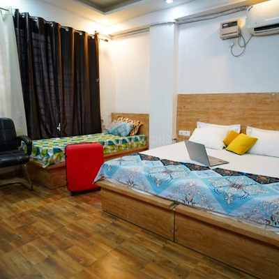 4 BHK Apartment 2000 Sq.ft. for Rent in Mahavir Enclave Part 1, Delhi