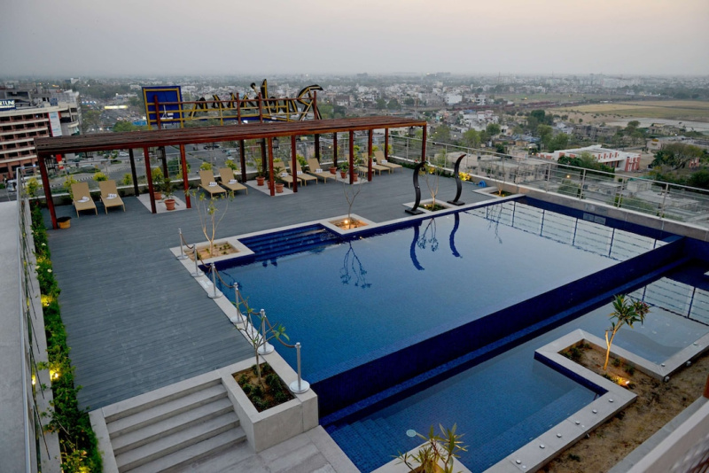  Hotels 75000 Sq.ft. for Sale in Airport Road, Jaipur
