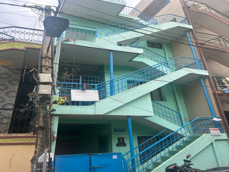 6 BHK 675 Sq.ft. House for Sale in Venkatapura, Koramangala, Bangalore