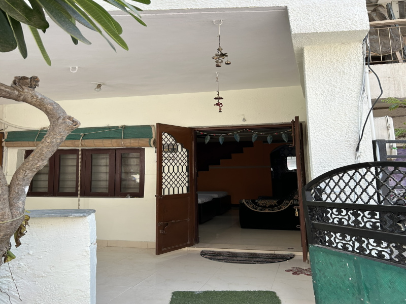  Villa 100 Sq.ft. for PG in Bodakdev, Ahmedabad