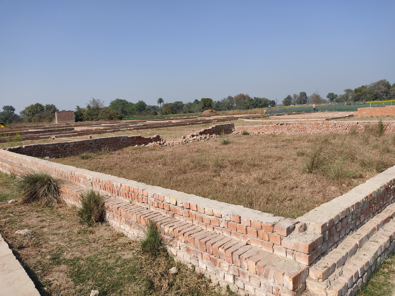  999 Sq.ft. Residential Plot for Sale in Deva Road, Lucknow