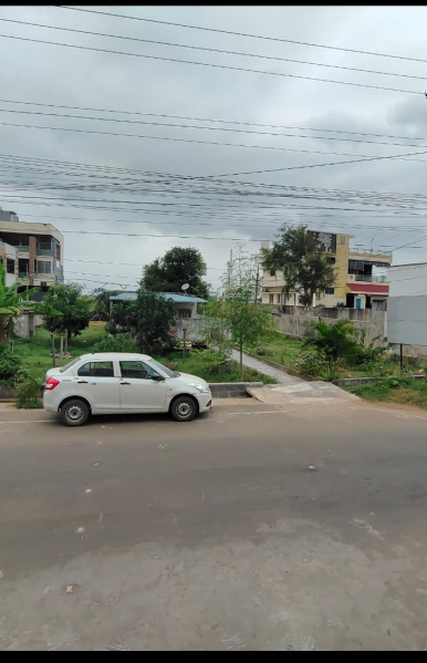  Residential Plot 1239 Sq. Yards for Sale in Penumaka, Vijayawada
