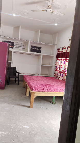 1 BHK 238 Sq.ft. Apartment for Rent in GT Road, Mughalsarai