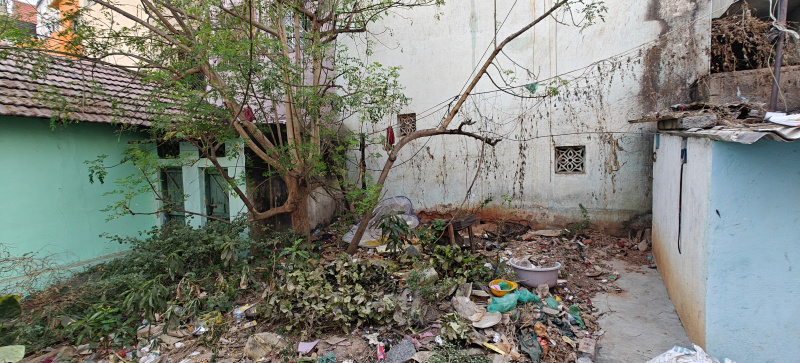  1056 Sq.ft. Commercial Land for Sale in Nagawara Junction, Bangalore