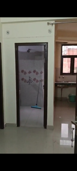 2 BHK 625 Sq.ft. Apartment for Sale in Chowk, Lucknow
