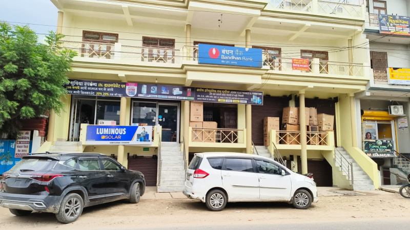  1500 Sq.ft. Commercial Shop for Rent in Bela, Pratapgarh