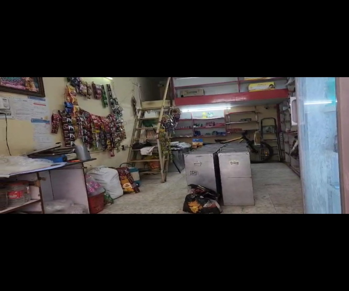  250 Sq.ft. Commercial Shop for Rent in BT Kawade Road, Pune