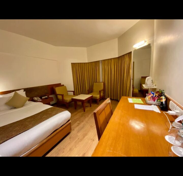  87000 Sq.ft. Hotels for Sale in Juhu, Mumbai