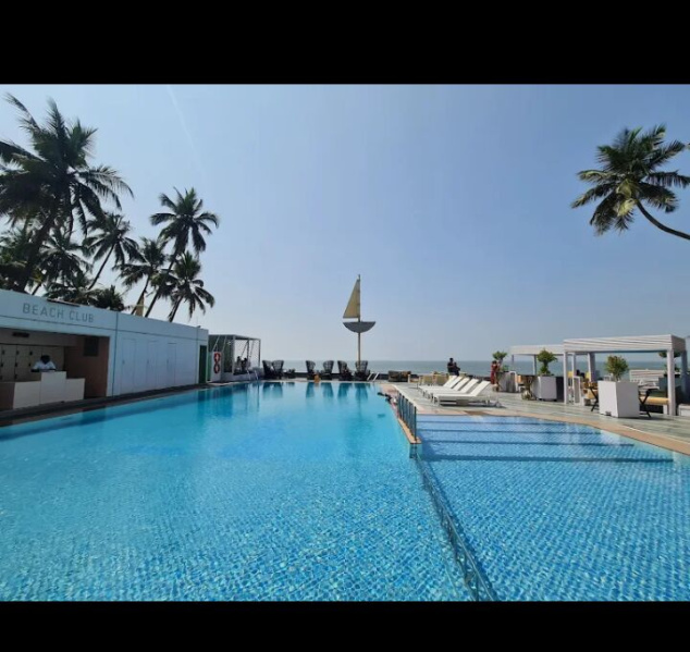  87000 Sq.ft. Hotels for Sale in Juhu, Mumbai